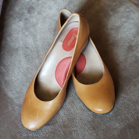 softwalk shoes clearance